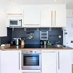 Londwell, Sloane Square & Chelsea Boutique Studio Apartment